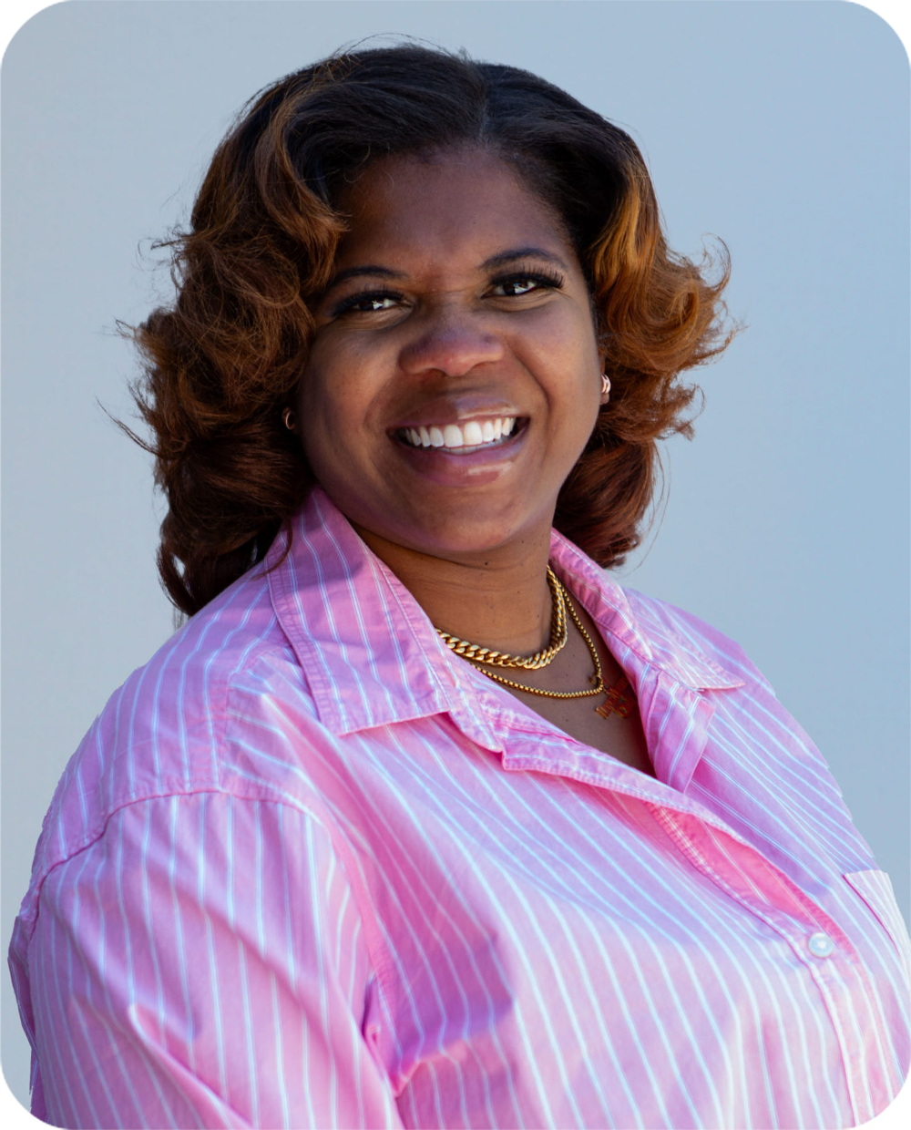 788362085-iyana-lomas-crop